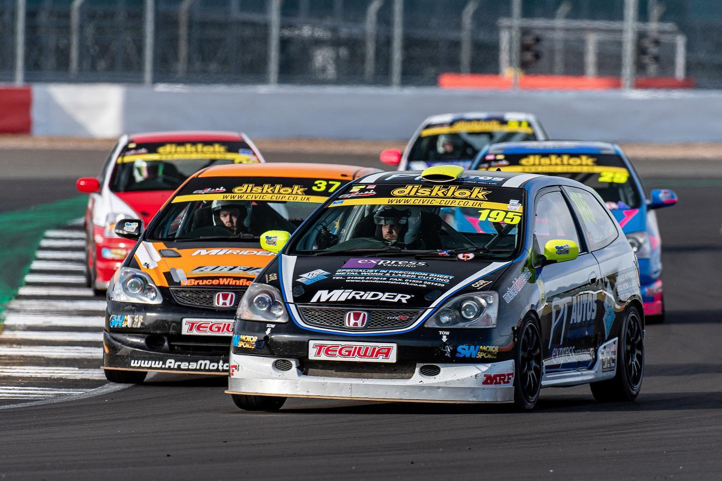 71724313_2622727271091126_5041008685887782912_o